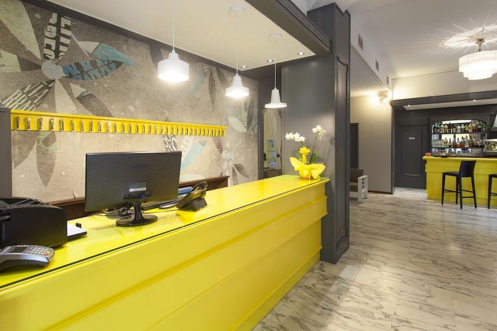 Roma Hotel