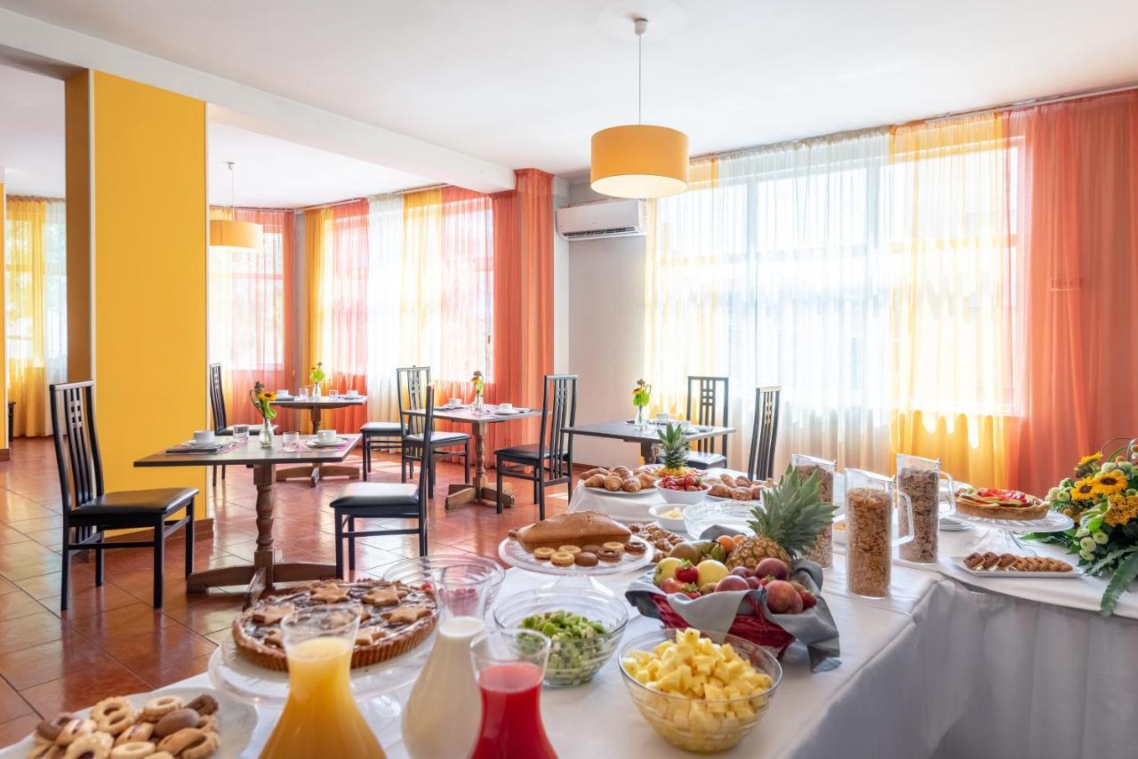 Roma Hotel 3*
