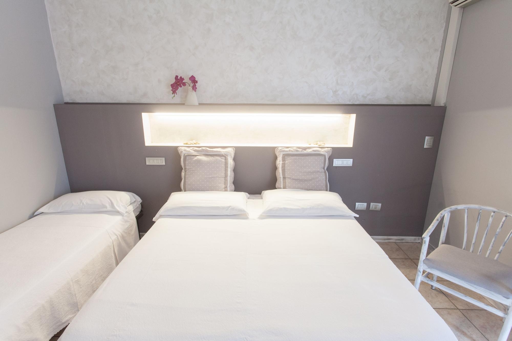 Roma Hotel